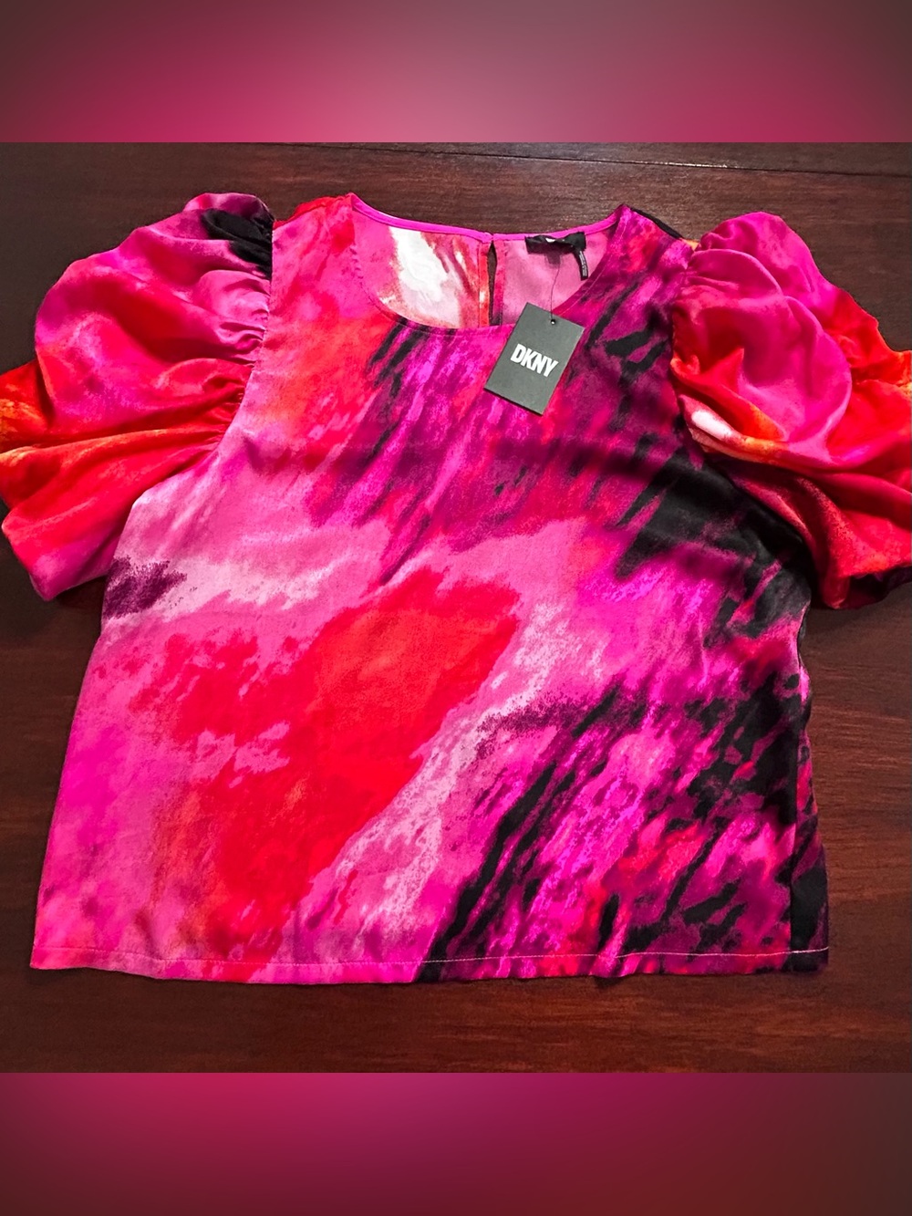 DKNY Abstract Puff Sleeve Top Pink Red Size Large NWT